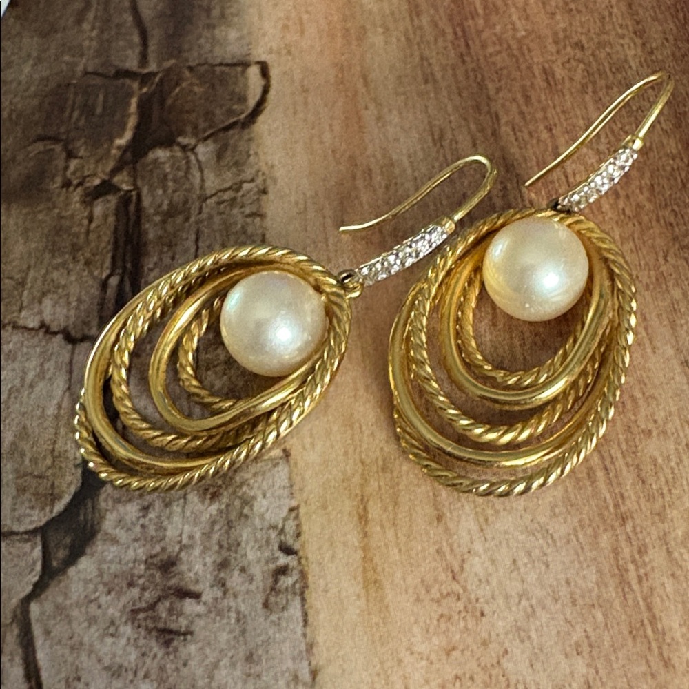 David Yurman 18K Gold, Pearls and Diamonds Earrings